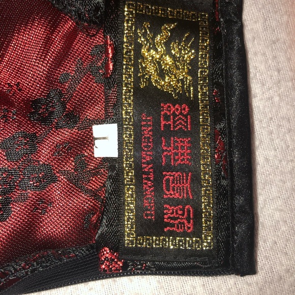 Black Qipao - Picture 4 of 4